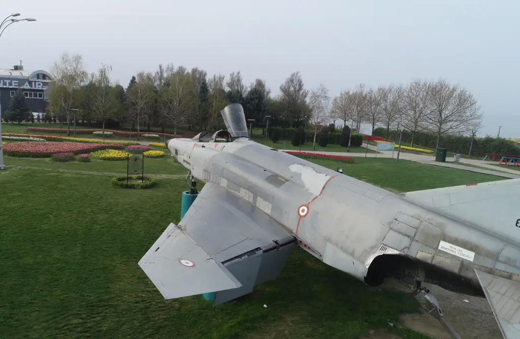 İzmit Sekapark Uçak Bölgesi
